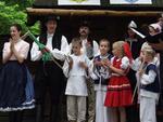 Mezinárodní folklorní festival Písní a tancem